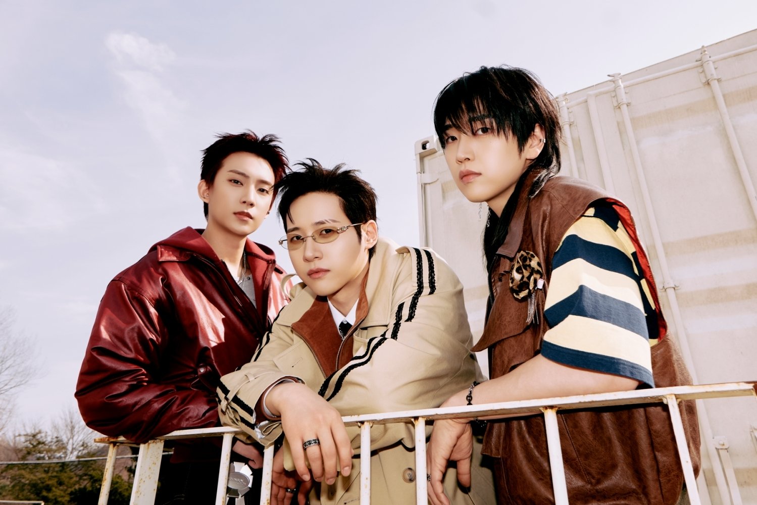 그룹 B1A4. ㈜히읗피읖 제공