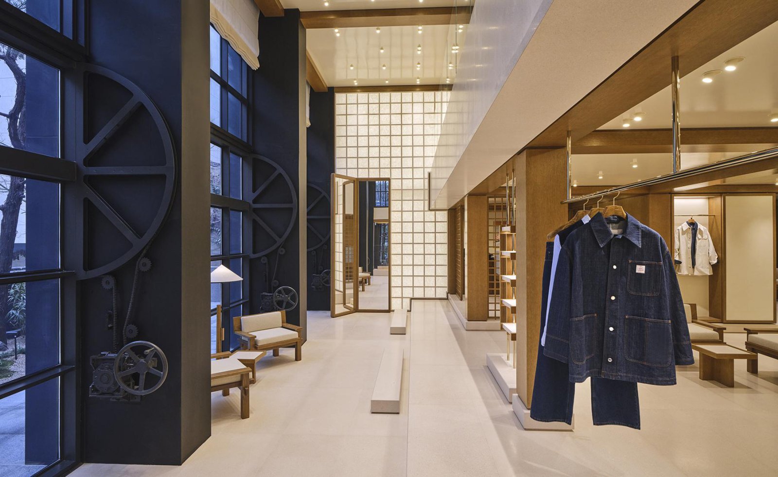 올해 1월 문을 연 아미의 한옥 콘셉트 한남 플래그십 스토어 내부. 삼성물산 패션부문 제공