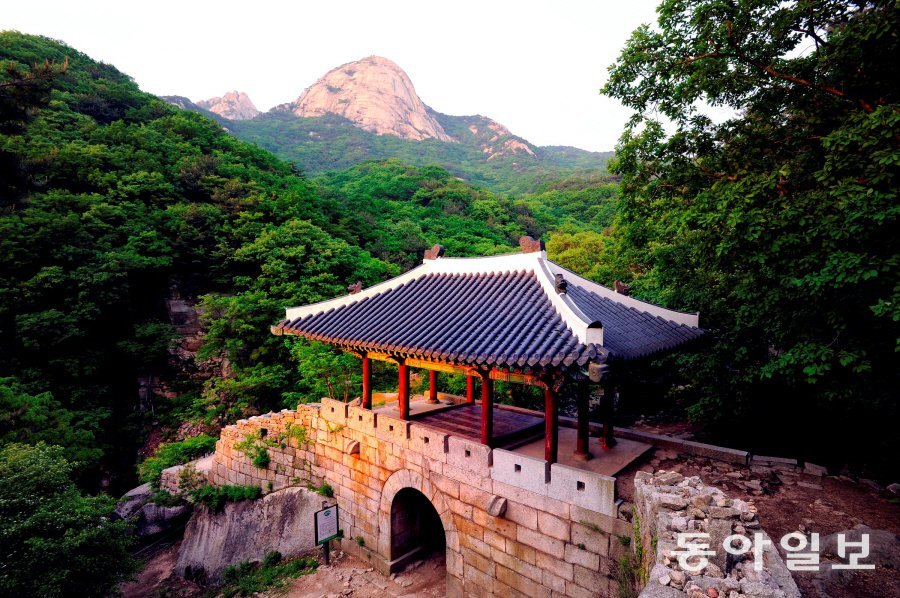 북한산성 중성문. 고양시 제공