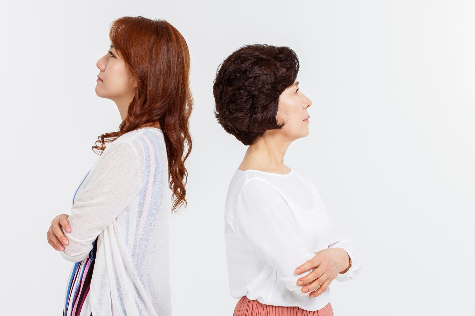 “둘째 안 가질거면 재산 다 토해내라”…시댁 요구에 네티즌 설전