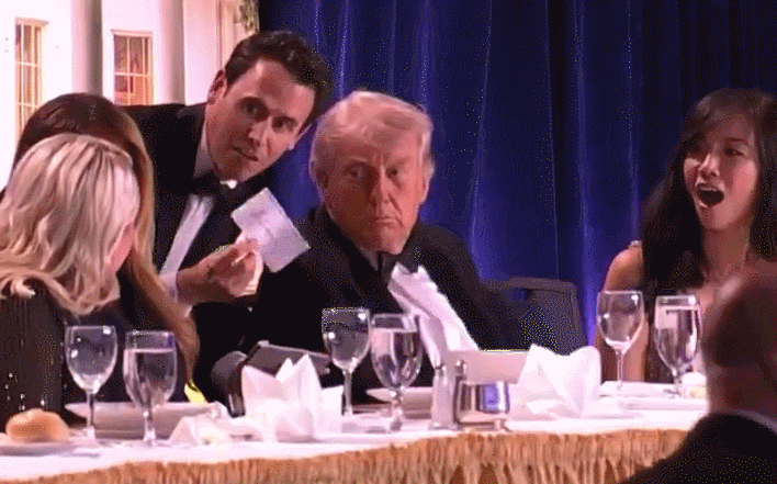 25일 워싱턴의 힐튼호텔에서 열린 백악관 출입기자협회(WHCA) 만찬 행사 과정에서 총격 사건이 벌어졌다. Fox News X 갈무리