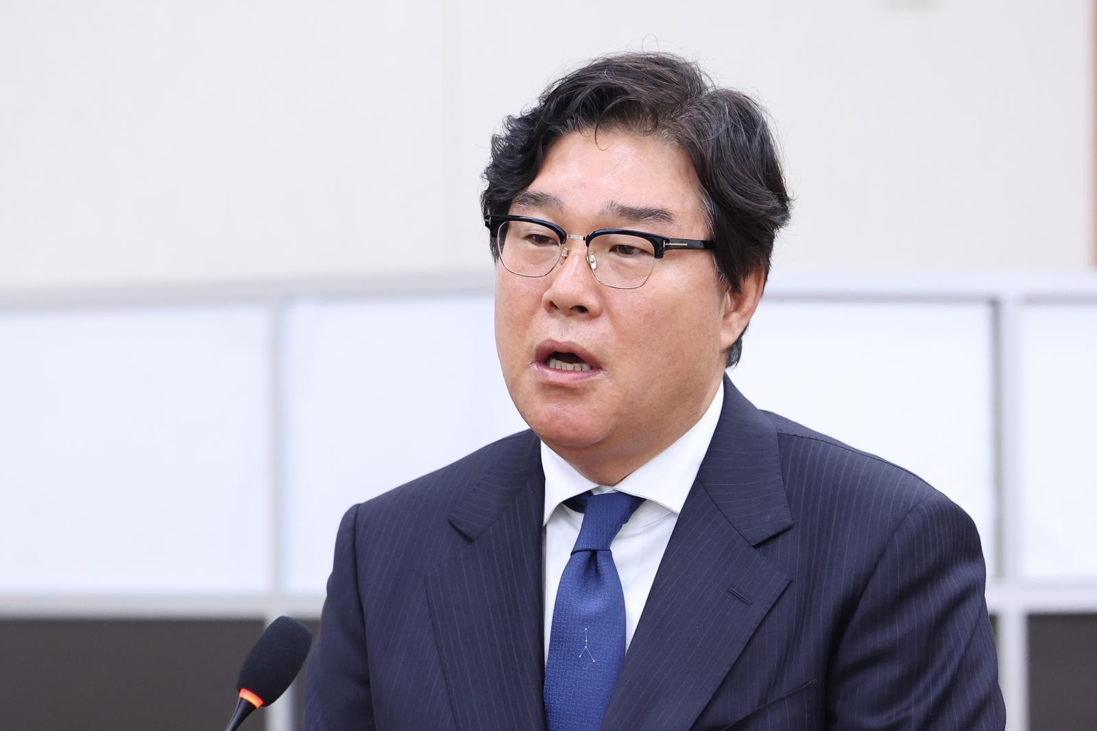 쌍방울 김성태 “李는 제 마음속 영웅” 대북송금 공범관계 부인