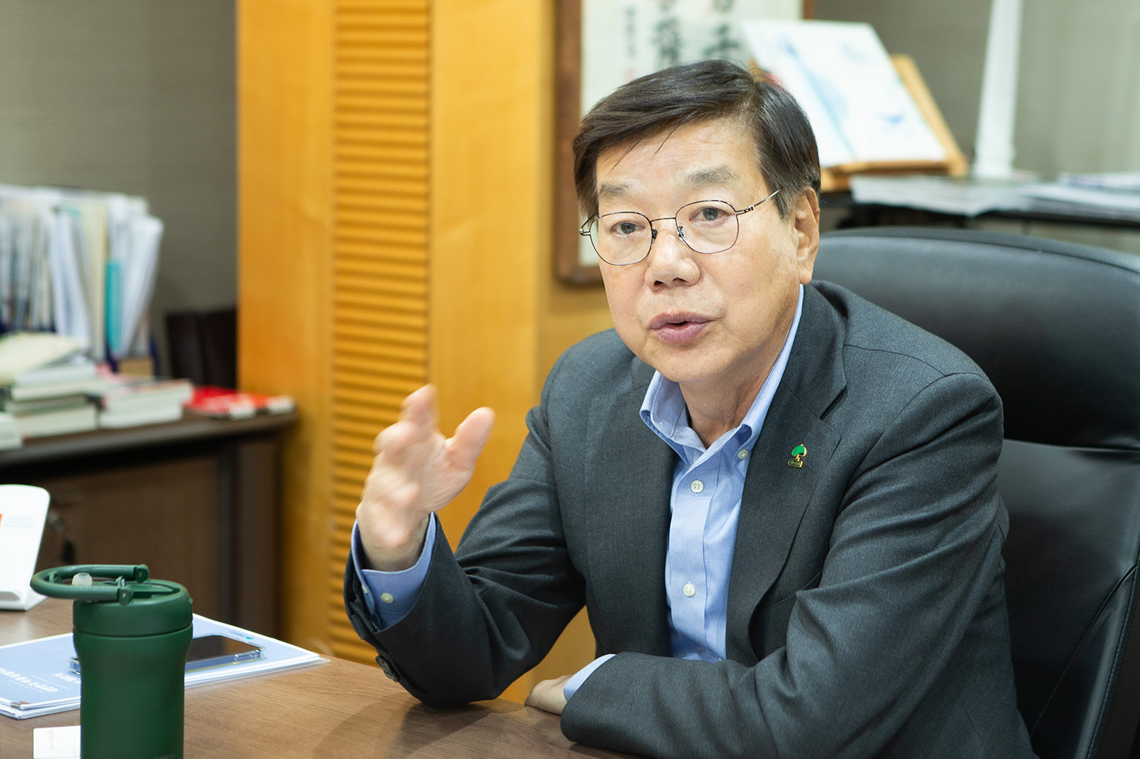 초록우산 황영기 회장이 인터뷰에 응하고 있다. 사진=최강주 기자 gamja822@donga.com