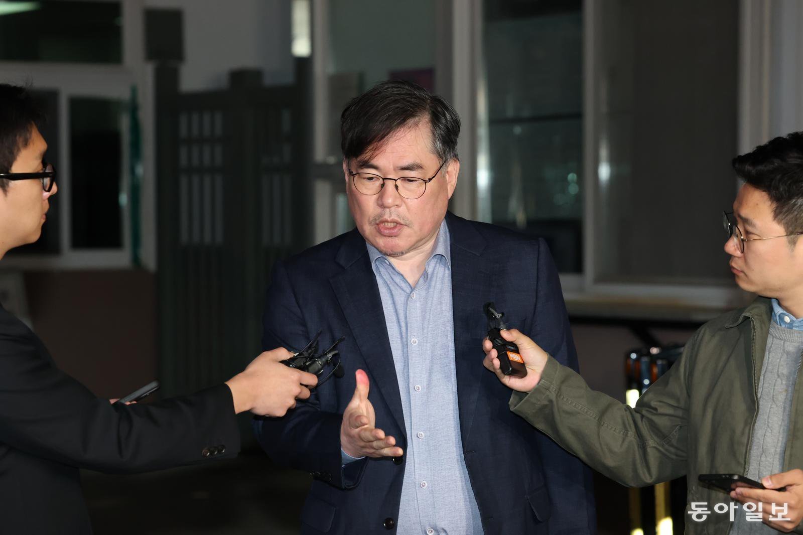 석방된 유동규 “李도 성남 부조리 알았다…남욱, 권력 무서워 거짓말”