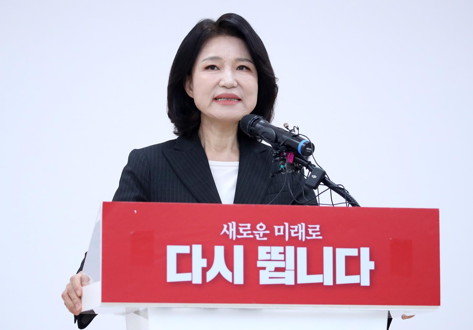 [속보]국힘, 대구 달성 재보궐 이진숙 전 위원장 단수 추천
