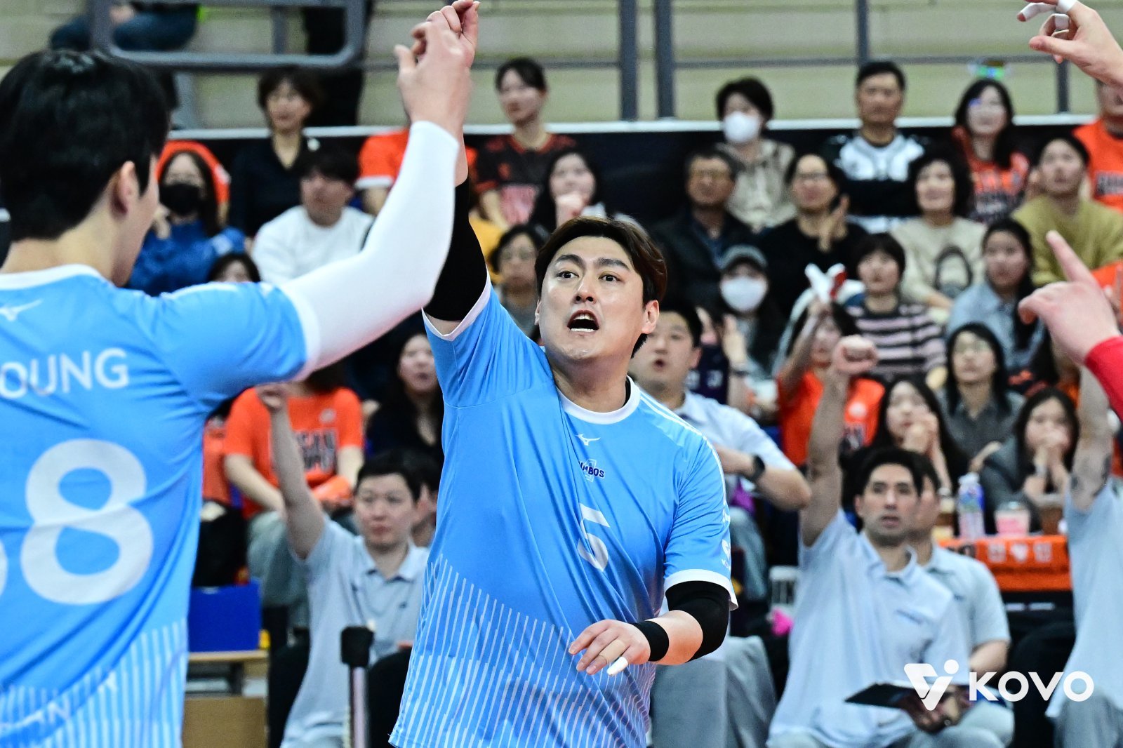 프로배구 삼성화재, 트레이드로 대한항공 유광우·강승일 영입