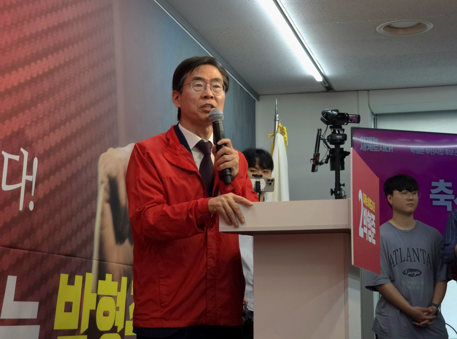 조경태 “계엄은 잘못” 발언에 친윤계 항의…박형준 후보 개소식 ‘소란’