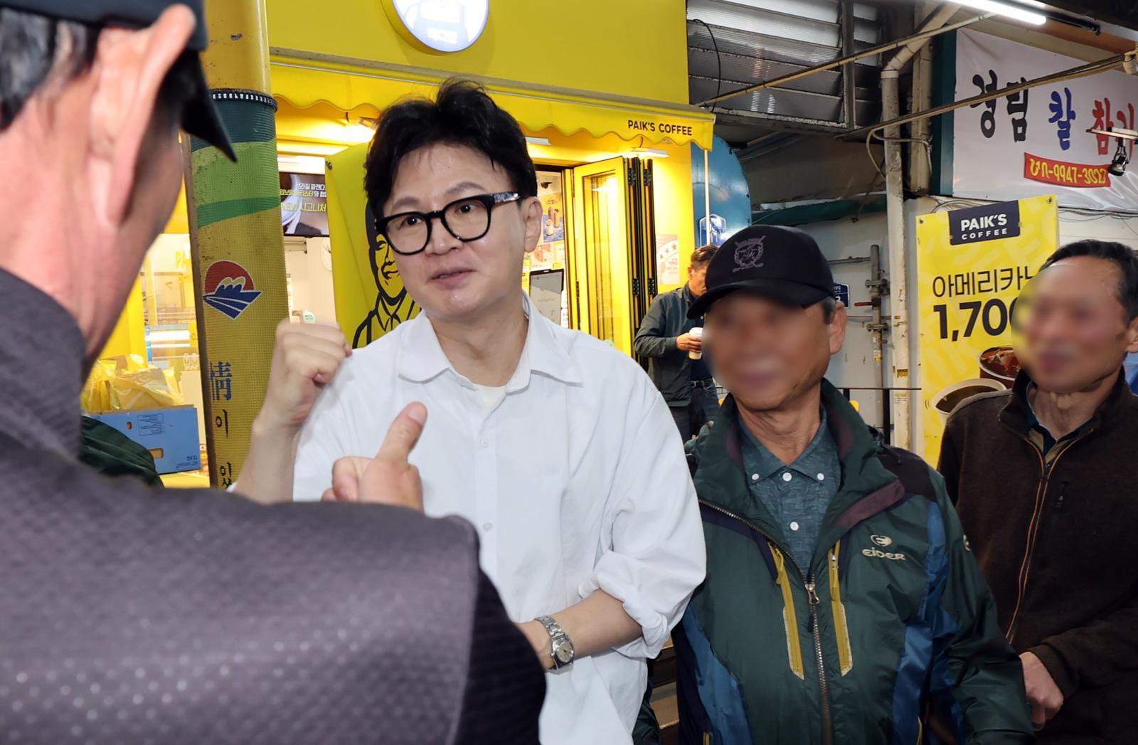 한동훈 “탄핵 사유” 조응천 “사법 내란”…조작기소 특검법 논란 가열