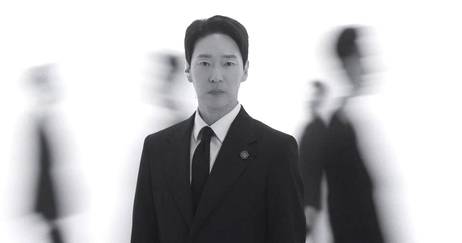 뮤지컬 ‘그날들’에서 주연을 맡은 엄기준. KT지니뮤직 제공