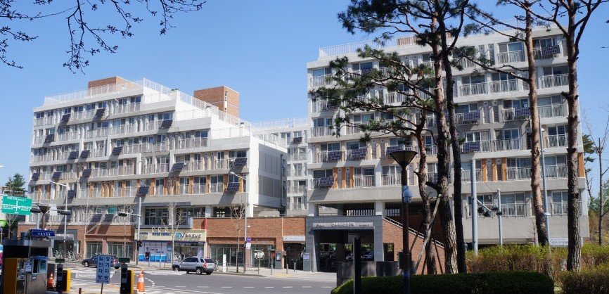 중랑구 ‘중간집’(단기 지원주택)이 조성될 예정인 신내동 신내의료안심주택 전경. 중랑구 제공