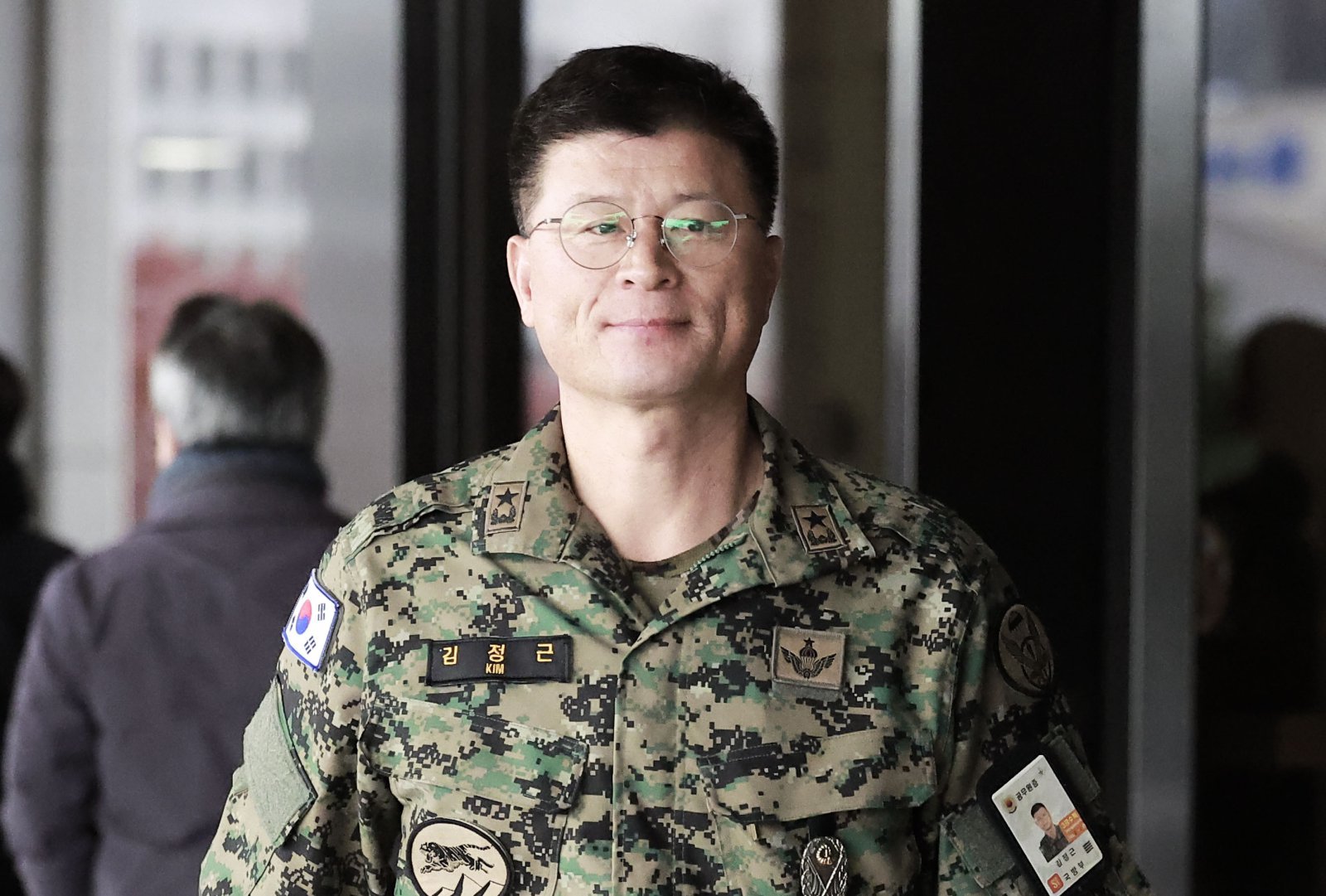 국방부, ‘계엄 병력 동원’ 김정근 준장 등 3명 파면·1명 해임