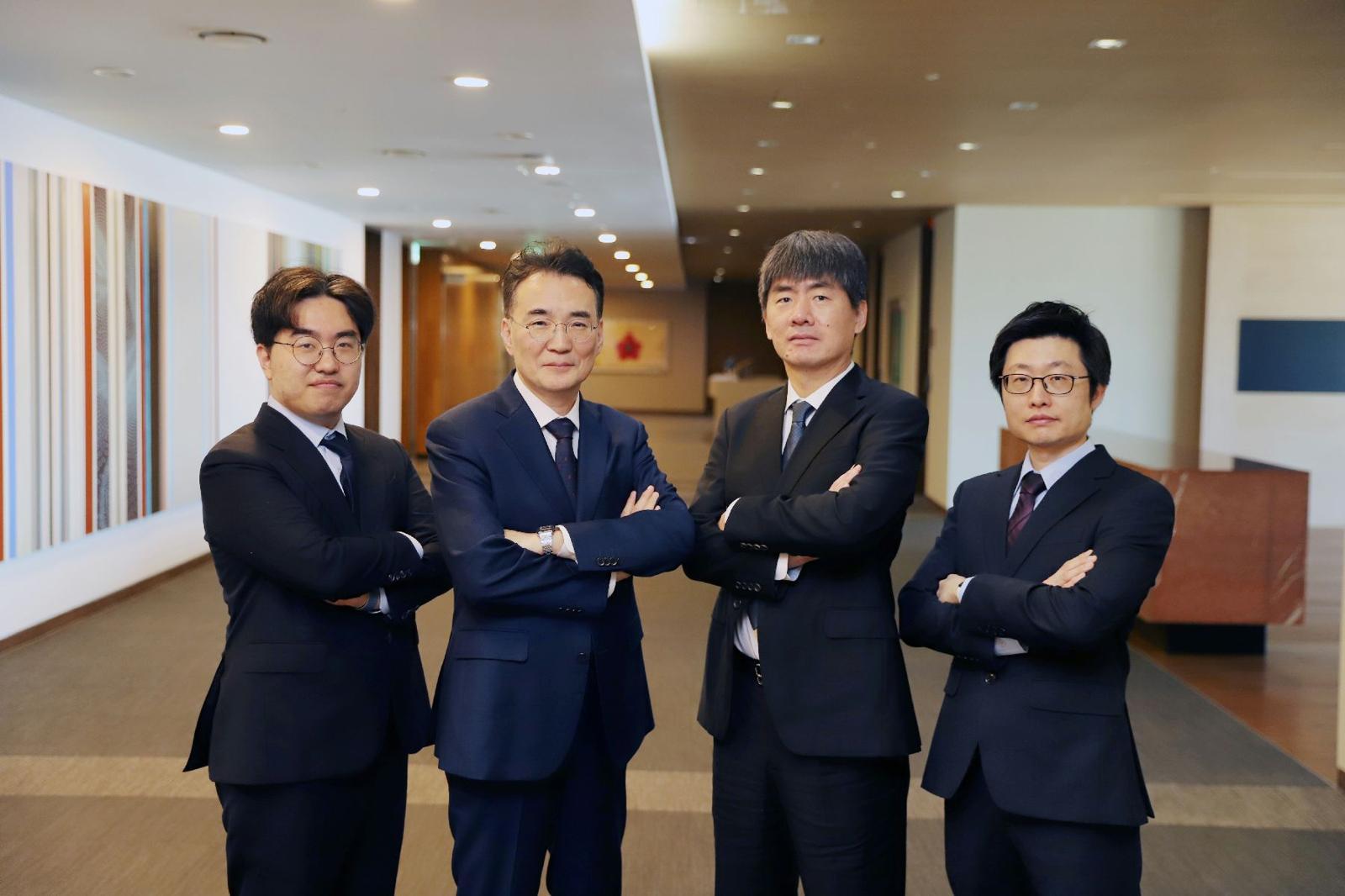 가천대학교 AI·AX 분야 교수진. 사진 왼쪽부터 정일채 이원준 이정훈 김태찬 교수. 가천대 제공