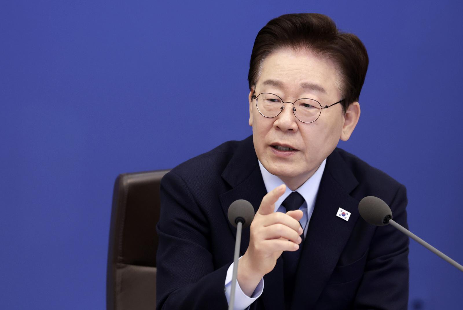 李 “부동산 불패 신화 이제 없다”…국힘 “자화자찬, 대국민 기만”