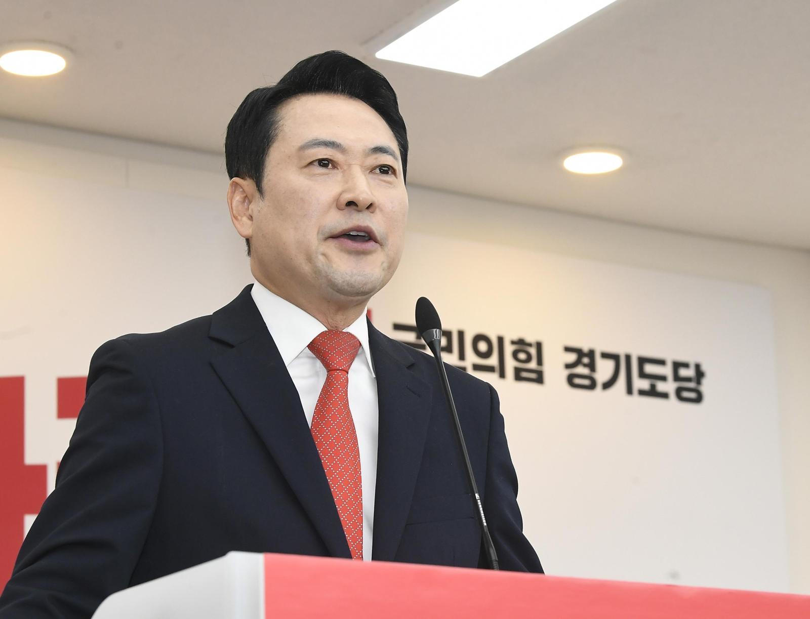 장동혁 국민의힘 대표가 6일 경기 수원시 국민의힘 경기도당에서 열린 ‘제9회 전국동시지방선거 경기도당 필승결의대회’에서 발언하고 있다. (공동취재) 2026.05.06.
