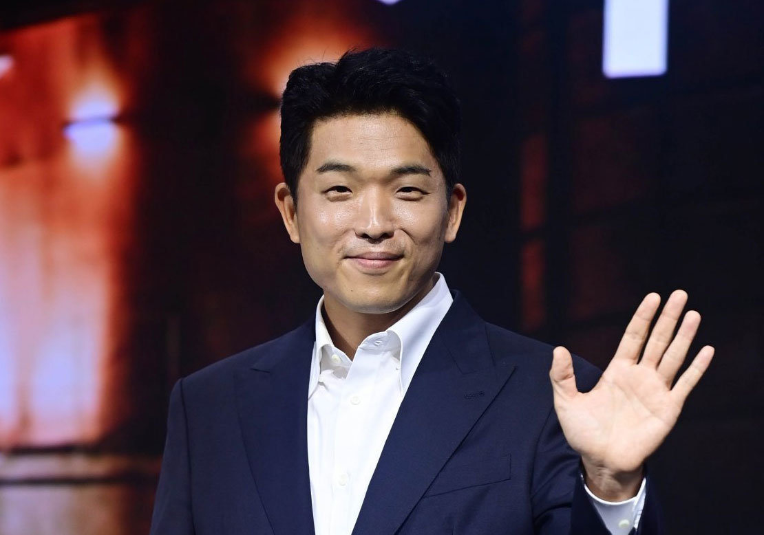 안성재 ‘와인 바꿔치기’ 논란 입 열었다…“사과 의미로 디저트 와인 제공”