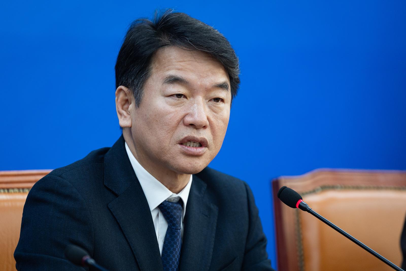 문진석, 헌법개정 불참 국힘에 “국민 약속 헌신짝처럼 내팽개쳐”