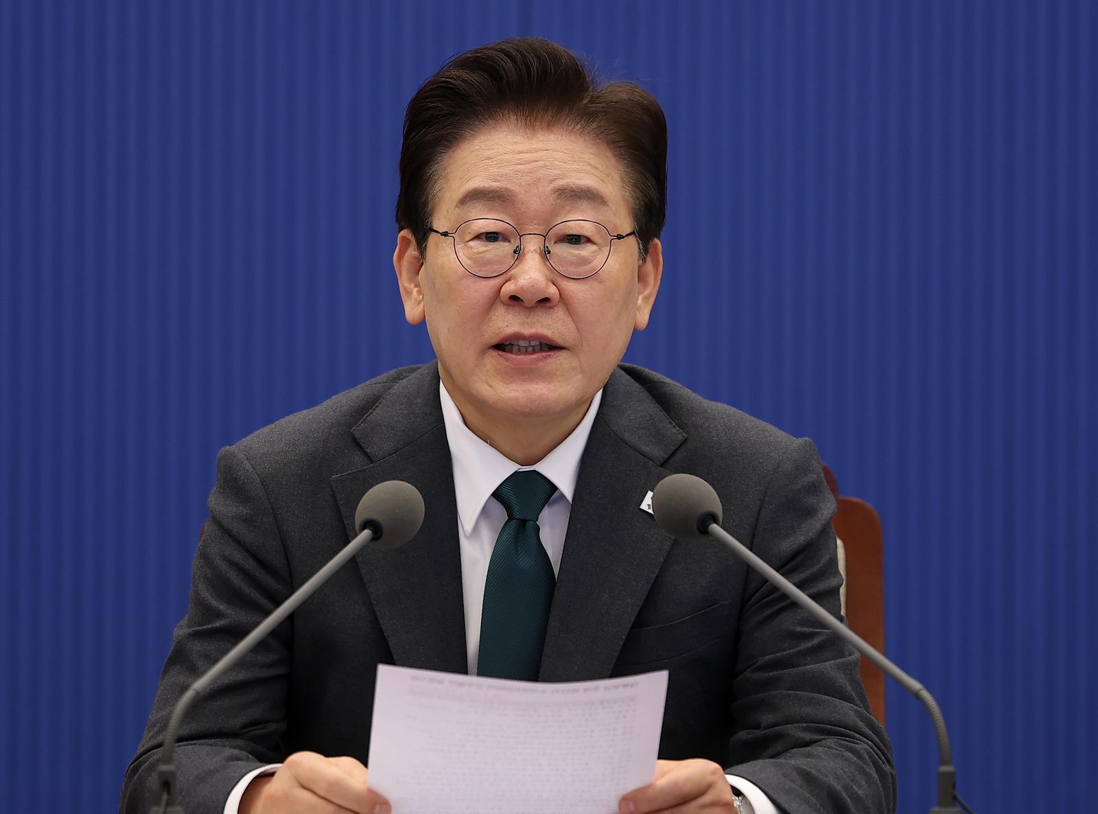 이재명 대통령이 청와대에서 열린 수석보좌관회의에서 발언을 하고 있다. 2026.5.7 뉴스1