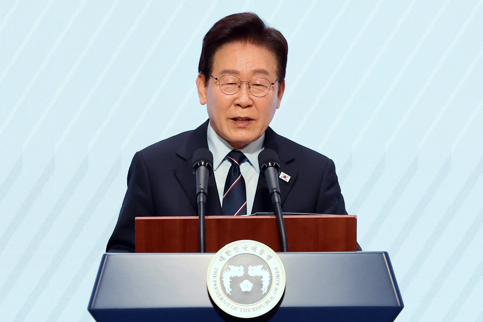 이재명 대통령이 8일 서울 대한상공회의소에서 열린 제54회 어버이날 기념식에서 축사를 하고 있다. 2026.5.8 ⓒ 뉴스1 허경 기자