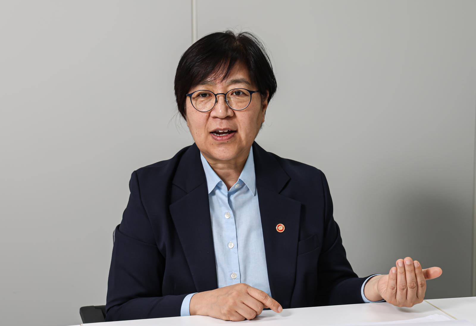 [단독]정은경 “호스피스 확대… 내년 요양병원 본격 도입”