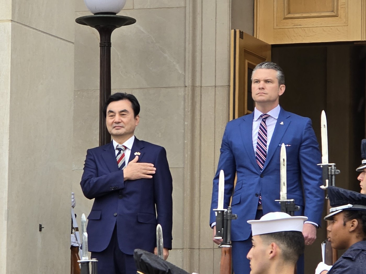 한미 국방장관, 워싱턴서 회담 돌입…전작권 전환 등 논의
