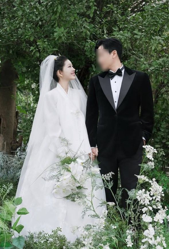 결혼 앞둔 최준희, 11세 연상 예비신랑과 활짝 “고마운 사람”