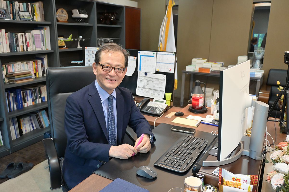허희영 한국항공대학교 총장 “인공지능으로 업무 혁신·방산 인재 육성 선도”