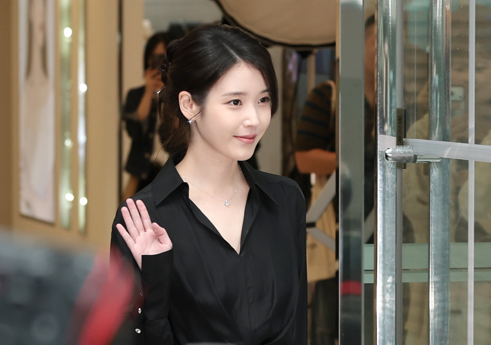 아이유 또 선행…이번엔 생일날 ‘아이유애나’ 이름으로 3억 원 기부