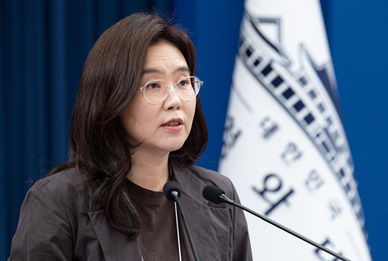 靑 “삼성전자 파업 이르지 않게 대화 통한 해결 최대한 지원”