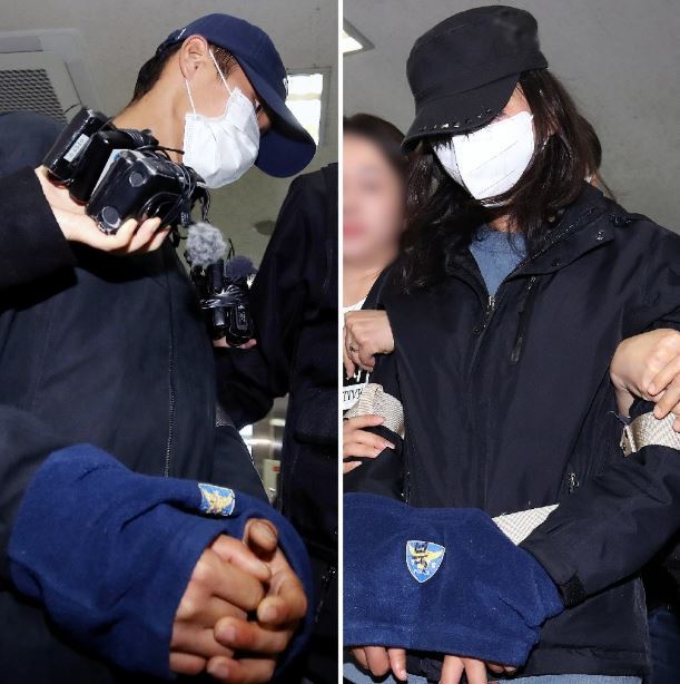50대 장모를 살해하고 캐리어에 담아 대구 북구 신천 잠수교 인근에 버린 혐의(존속살해 등)를 받는 20대 사위(왼쪽)와 시체유기 등 범행에 가담한 20대 딸이 지난달 구속 전 피의자 심문을 받기 위해 대구지방법원에 도착한 모습. 대구=뉴스1