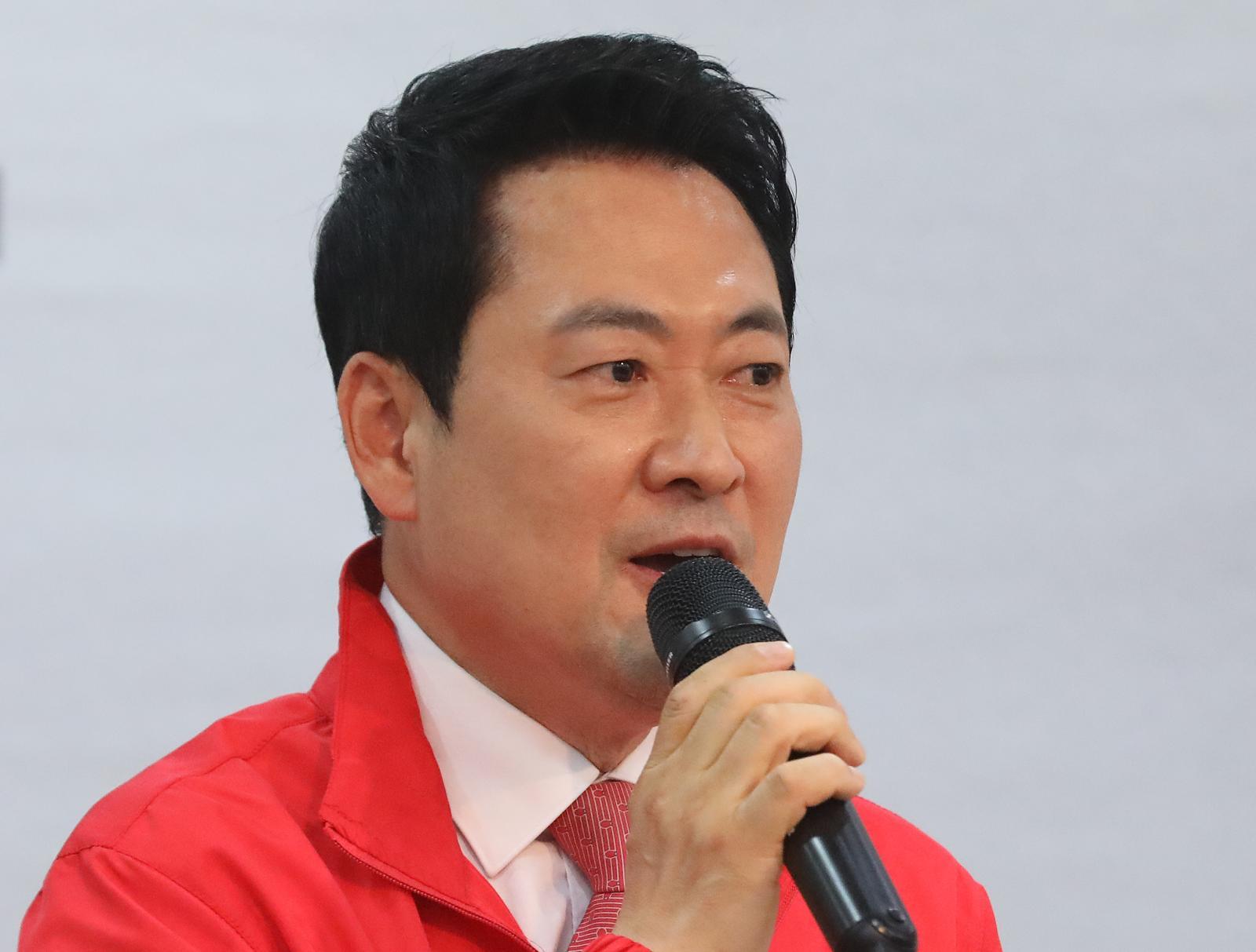 장동혁 국민의힘 상임선거대책위원장이 경남 창원 의창구 국민의힘 경남도당에서 열린 경남선거대책위원회 발대식 및 필승결의대회에서 발언하고 있다. 2026.5.19/뉴스1