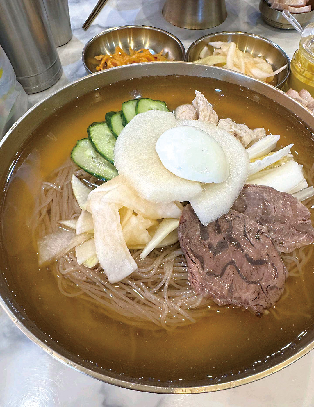 ‘정인면옥’(광명)의 평양냉면.