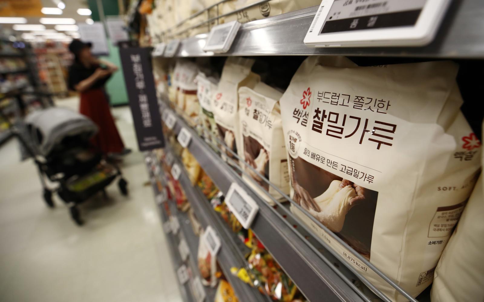 밀값 12% 뛰고 옥수수 7%… 중동전쟁에 국제 곡물가격 급등