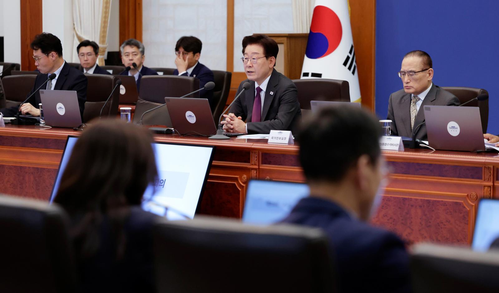 이재명 대통령이 21일 청와대에서 열린 수석보좌관회의에서 발언하고 있다. (청와대통신사진기자단)  2026.5.21 뉴스1