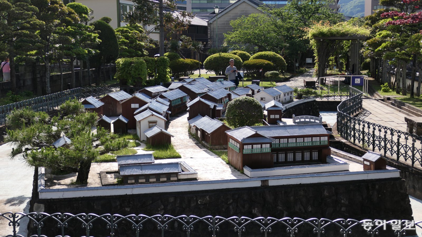 데지마 한쪽 끝에 미니어처로 제작한 과거 데지마 거리와 건물들.
