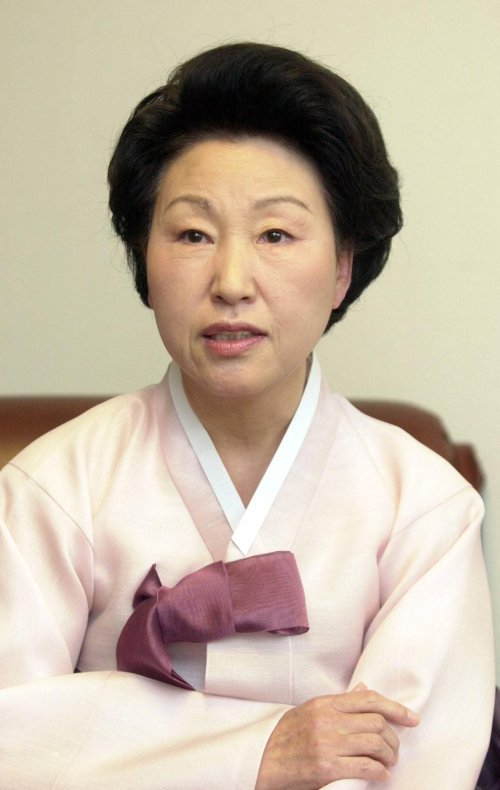 이회창 前 한나라당 총재 부인 한인옥 여사 별세… 향년 88세