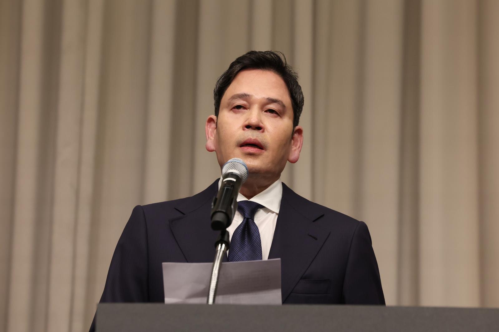 정용진 “스벅 부적절 마케팅은 제 잘못…용서 구한다”