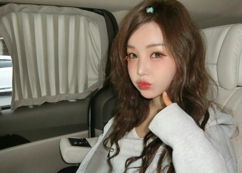 42세 남규리 아직도 인형이네,…후드집업 청순 미모