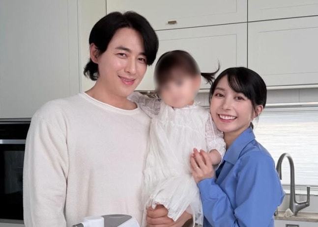 이지훈 ‘무염 육아 논란’ 재차 사과…“더 낮은 마음으로 살겠다”