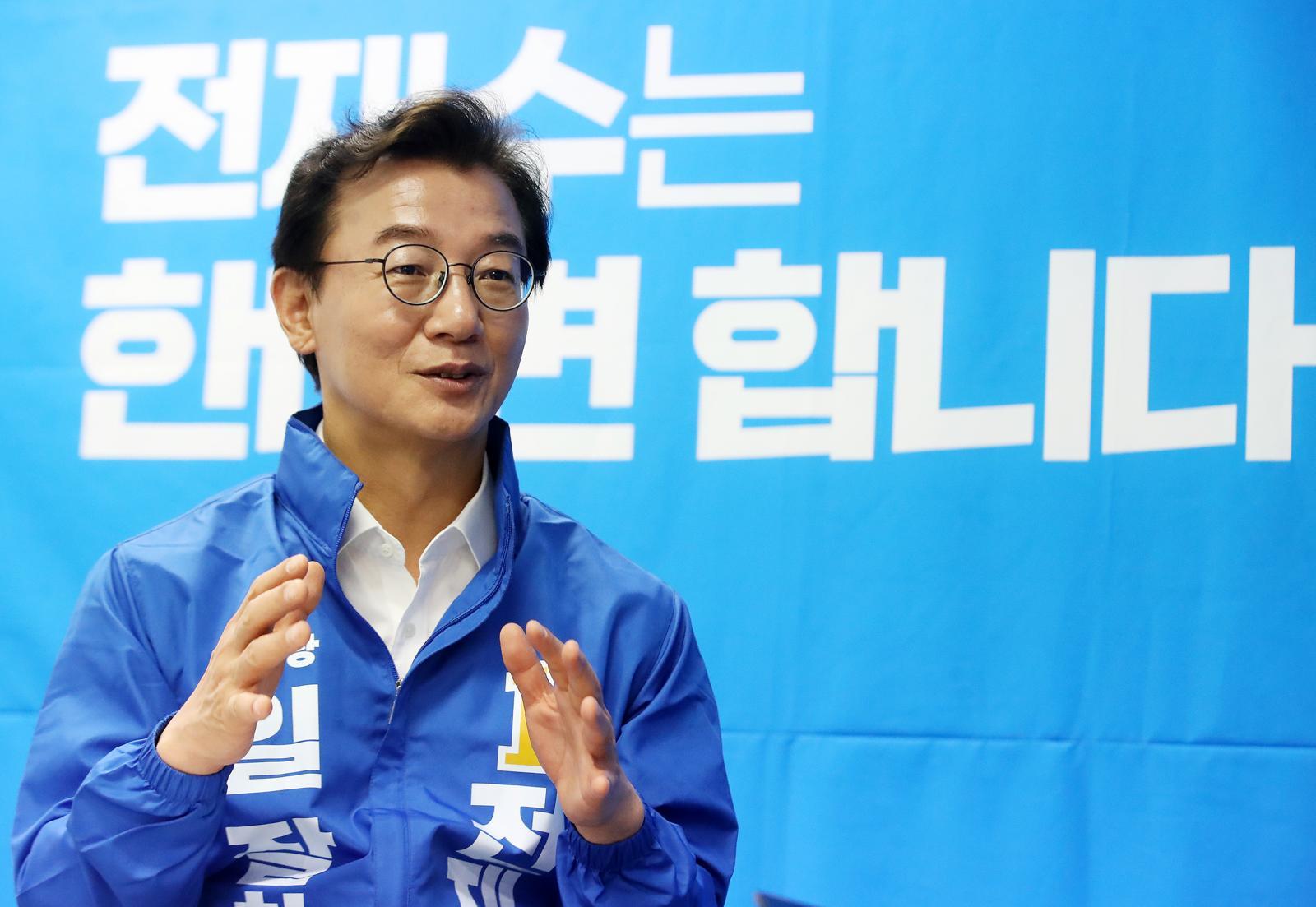 전재수 “부산시 예산 전면 재검토” vs 박형준 “田, 도시 경영 능력 없어”