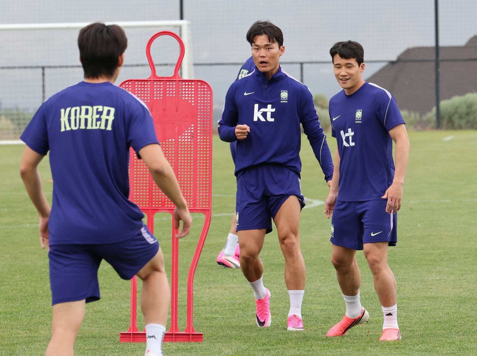 대한민국 축구대표팀 오현규가 29일(현지시간) 미국 유타주 헤리먼에 위치한 자이언스뱅크 트레이닝센터에서 훈련을 하고 있다. 2026.5.30 ⓒ 뉴스1