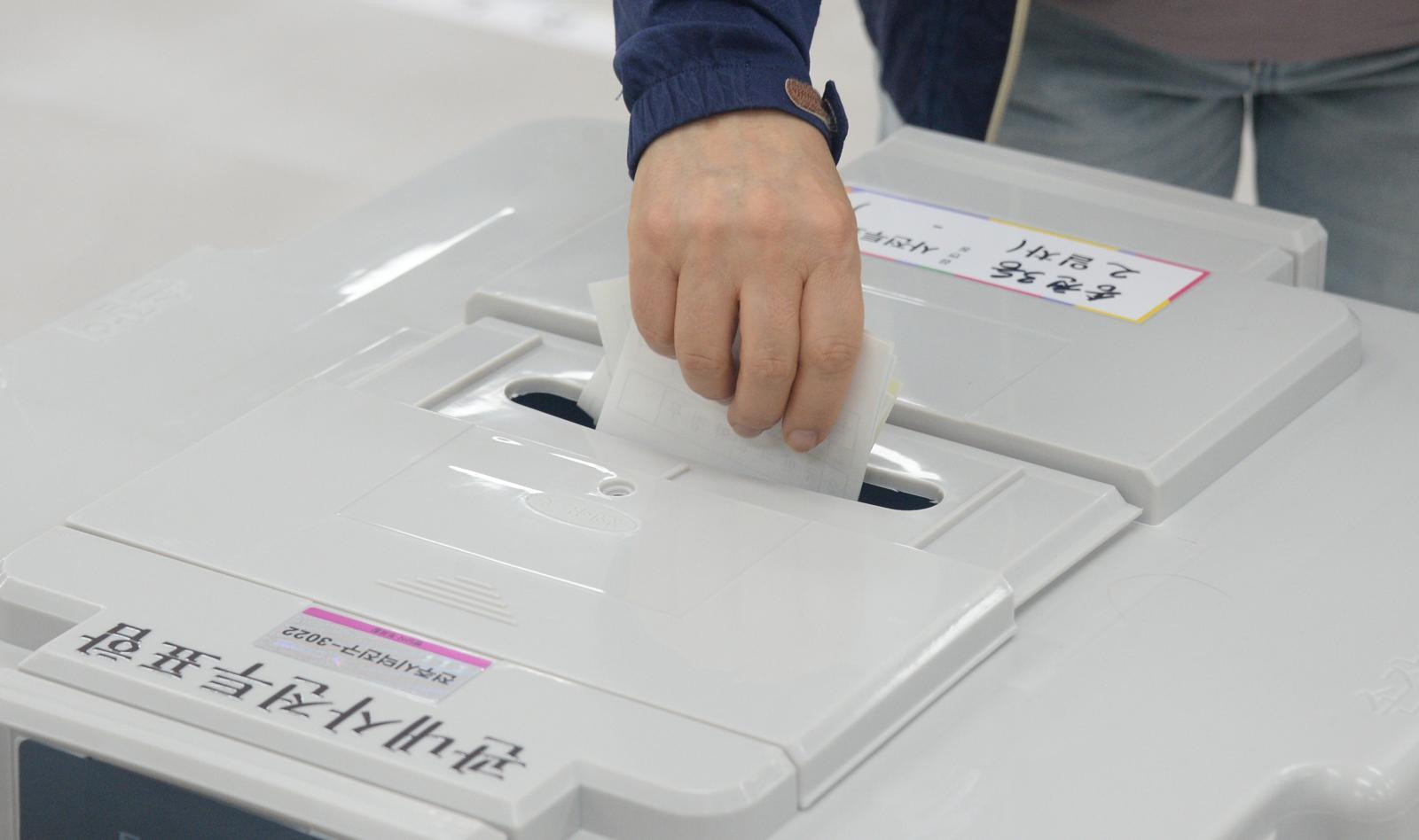 사전투표율 23.51% 역대 지선 최고…1050만명 선택 마쳤다