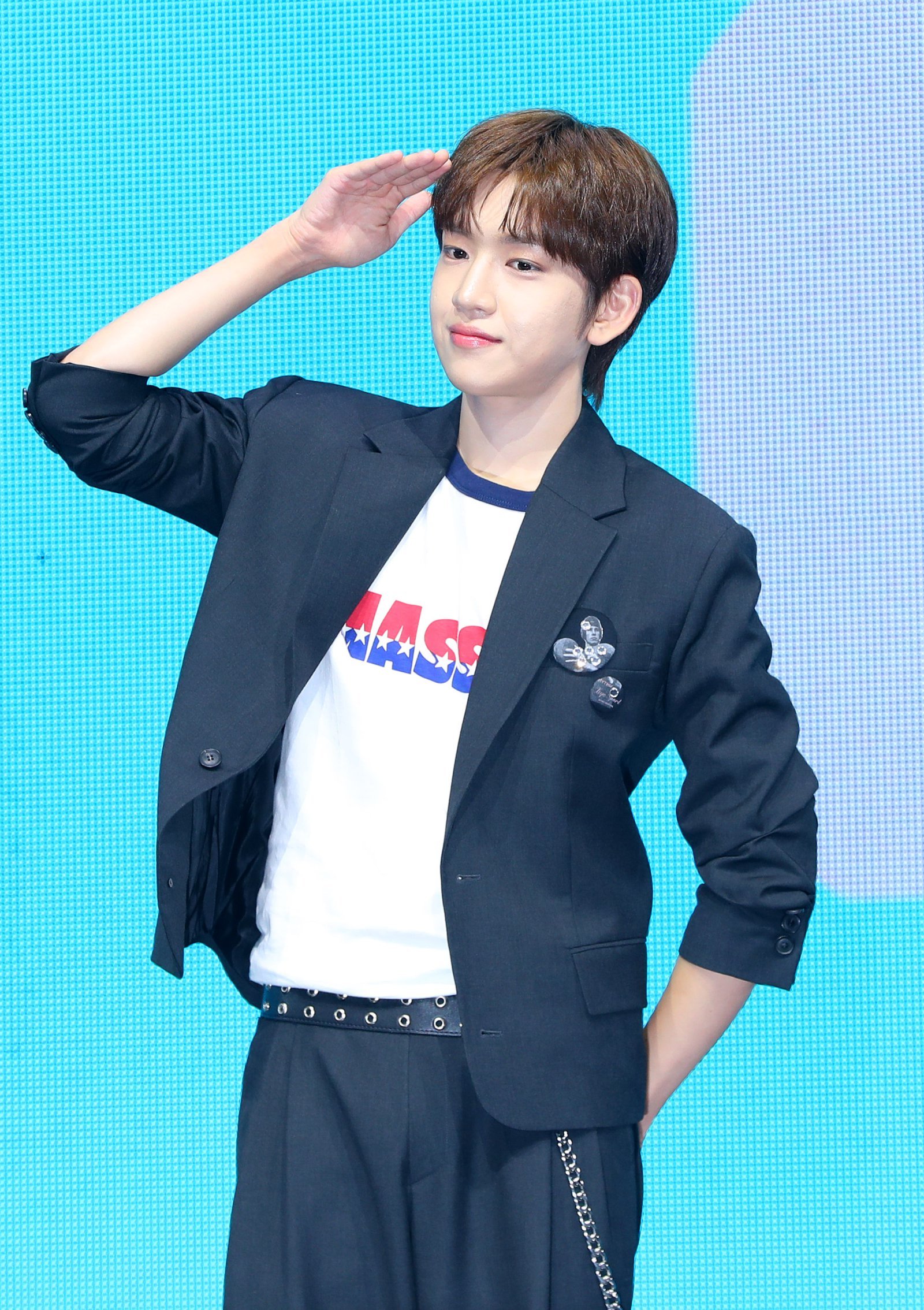 신인 아이돌, ‘일베 의혹’ 제기에 “사실 아냐”