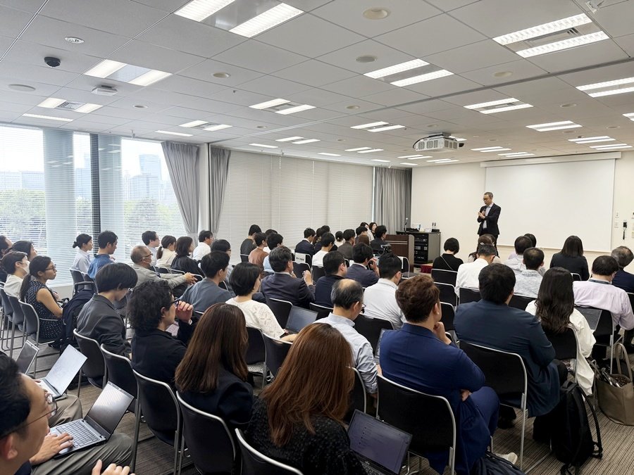 ‘J-SPC 사업’ 최종 성과보고회에서 인사말을 하는 일본펀드레이징협회(JFRA) 우오 마사타카 회장. 사진제공=사회적가치연구원