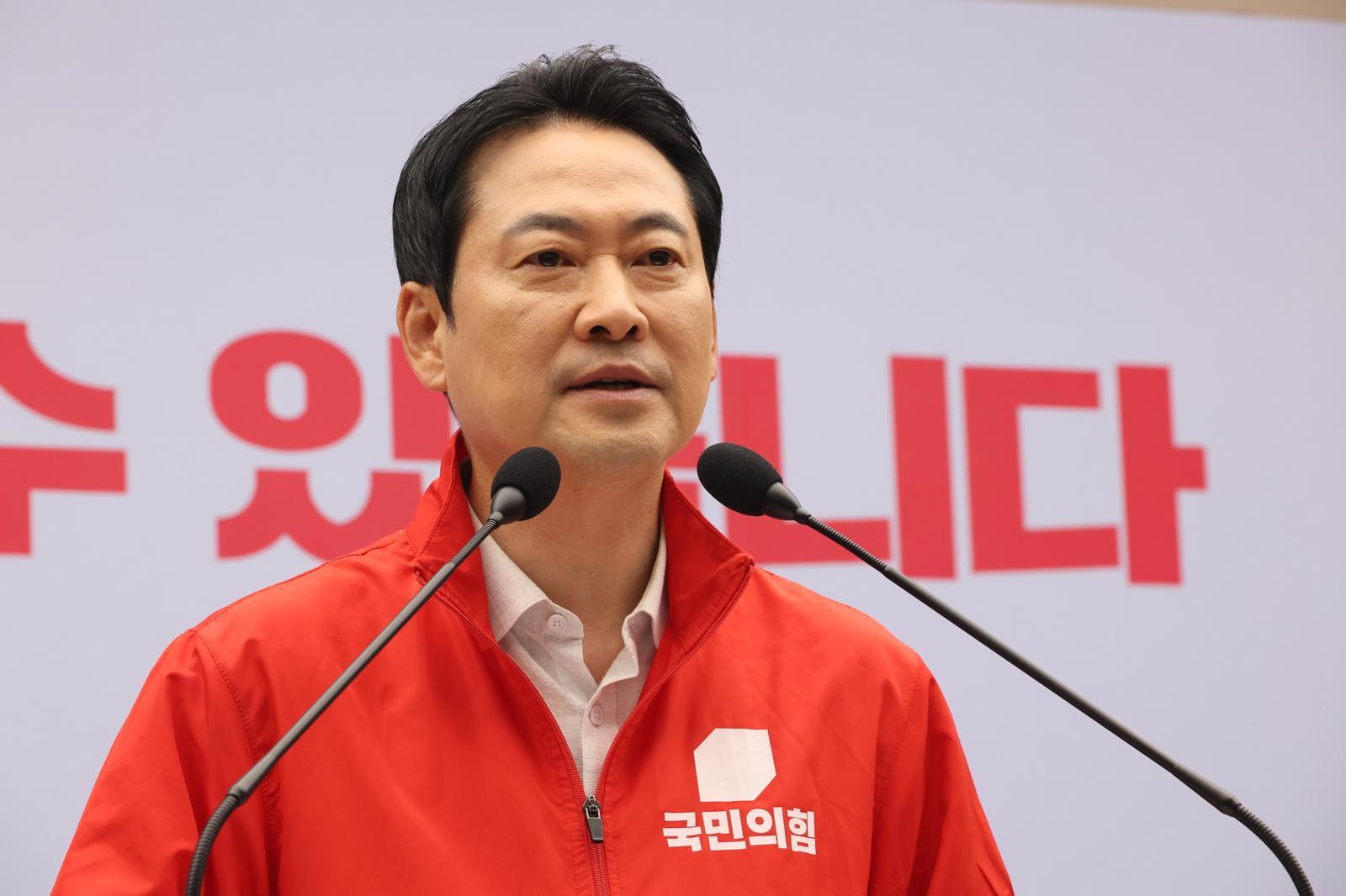 장동혁 “李와 민주당, 경제파괴·민생붕괴 투표로 멈춰 세워야”