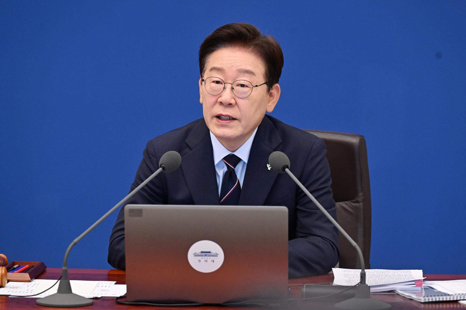 이재명 대통령이 2일 청와대에서 열린 제24회 국무회의 겸 제11차 비상경제점검회의에서 발언을 하고 있다. /2026.6.2. 청와대사진기자단