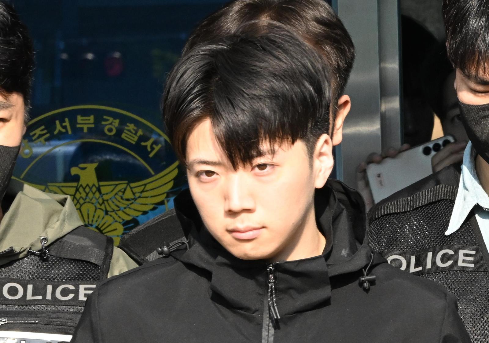 檢 “장윤기, 성범죄 목적 여고생 따라가… 저항하자 살해”