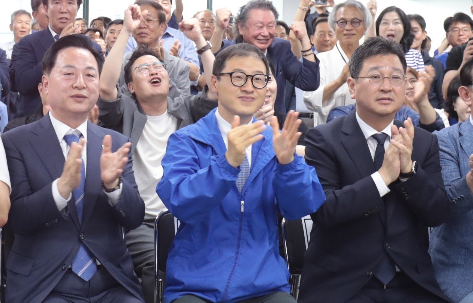 [속보]울산시장 민주 김상욱 당선 확실