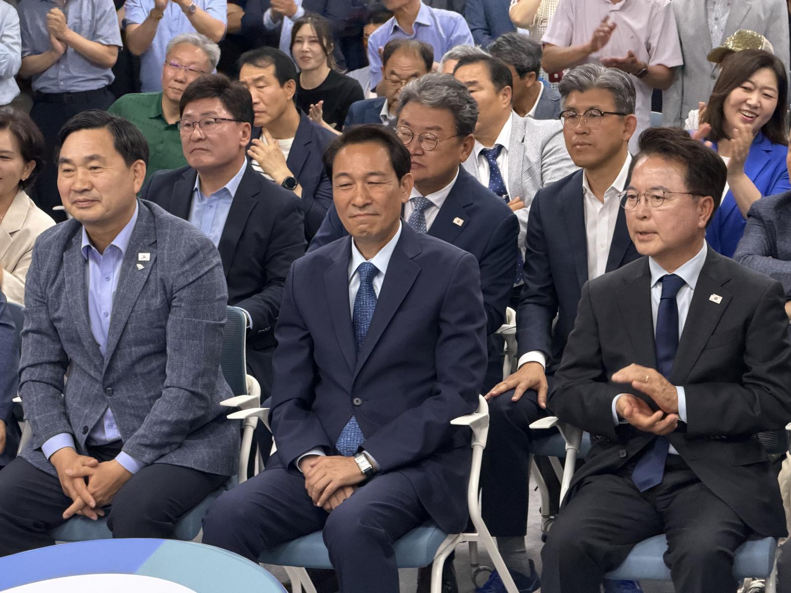 우상호-김진태 대결 강원지사 막판까지 혼전