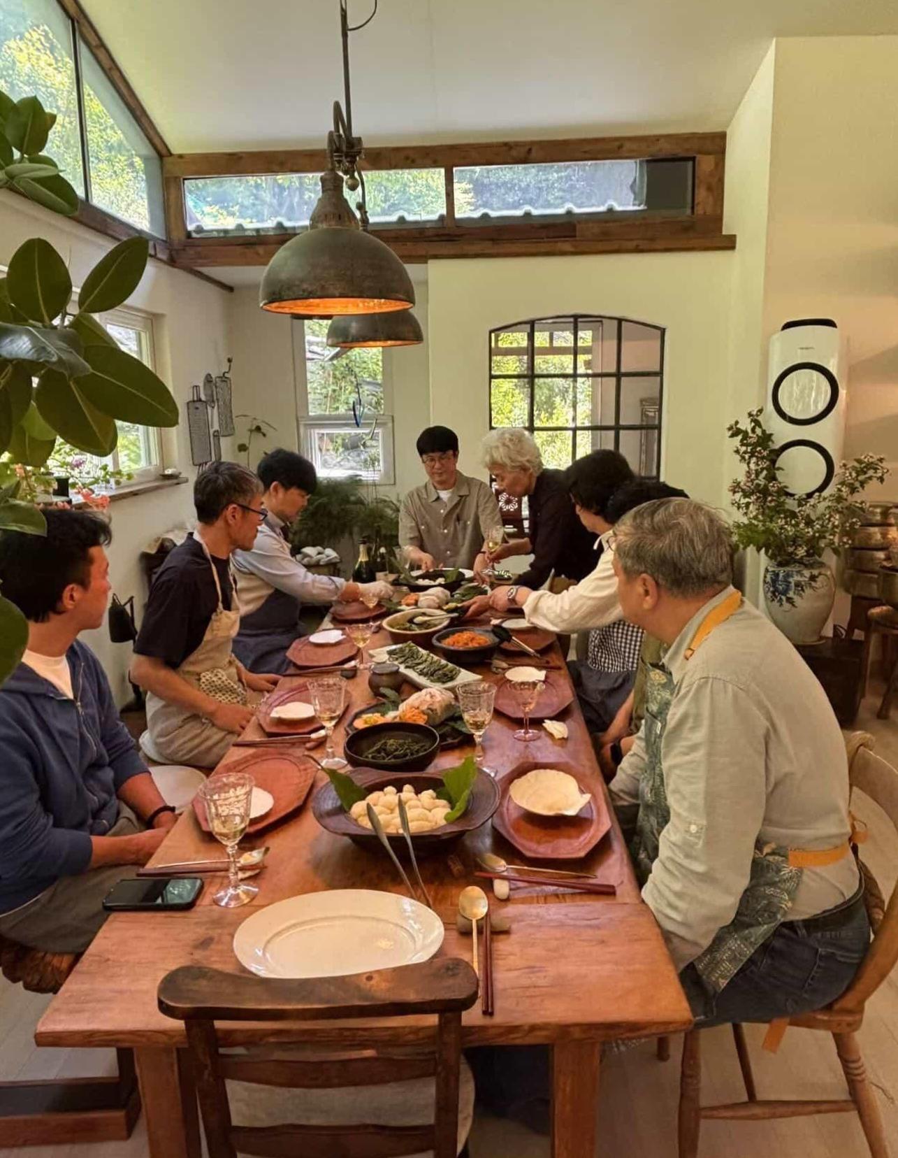 부엌에서 배우는 자립, 남자들의 조리교실[정성갑의 공간의 재발견]