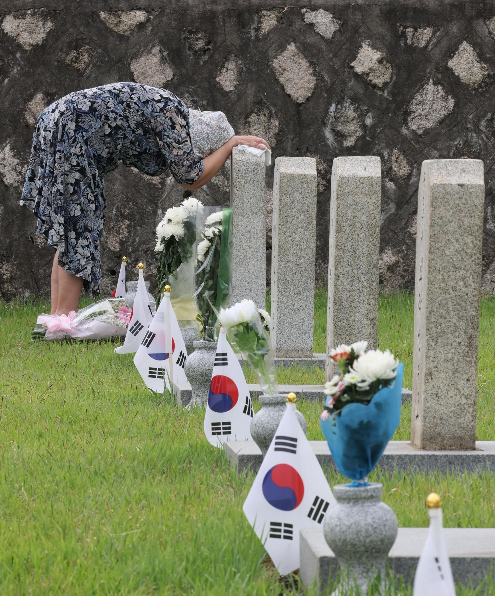 내일 현충일 “희생 잊지 않겠습니다”